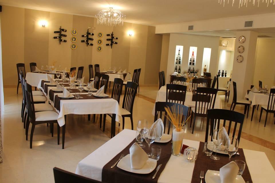 Hotel Agri Resort "Agora" Castelluccio dei Sauri Екстер'єр фото