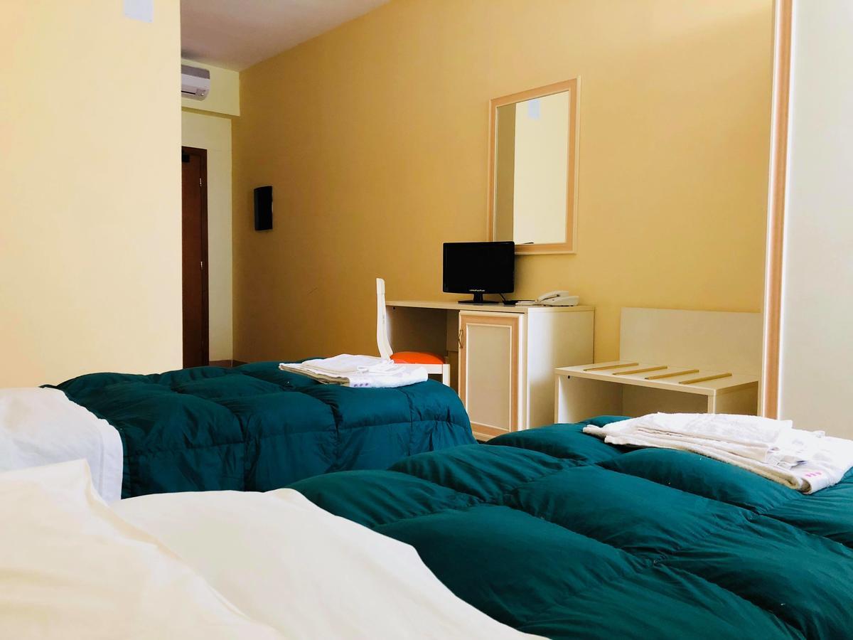Hotel Agri Resort "Agora" Castelluccio dei Sauri Екстер'єр фото